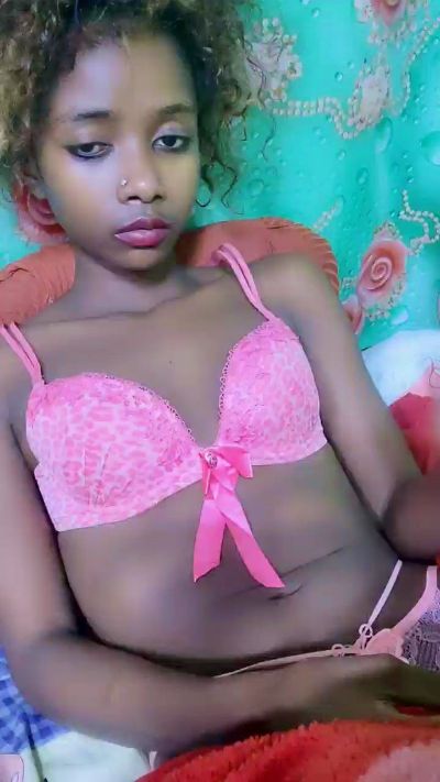 garcia207 live cam on Cam4