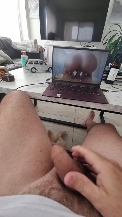 garciadiegui live cam on Cam4