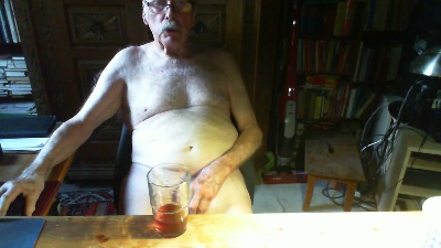 garlik66 live cam on Cam4