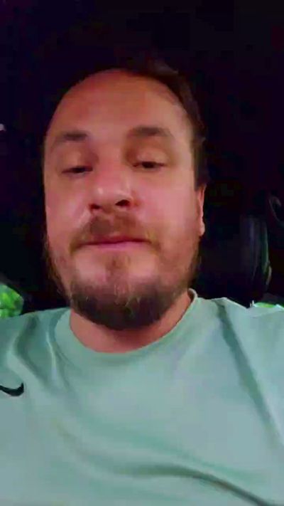 garycoc live cam on Cam4