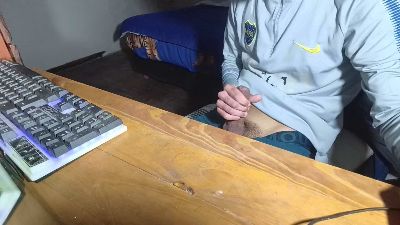 gastonfi live cam on Cam4