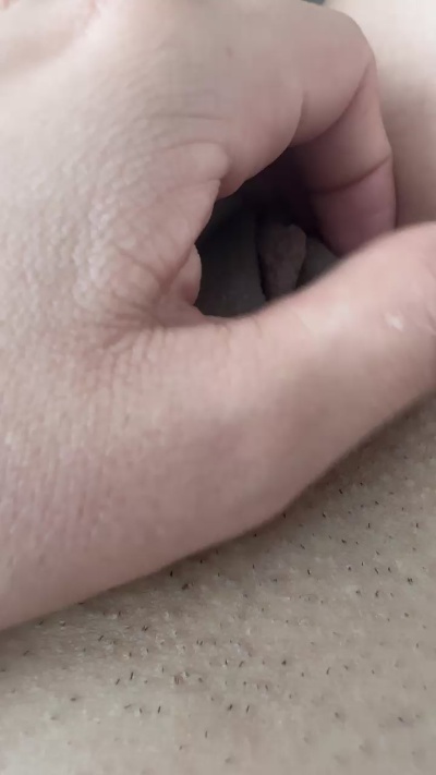 gataadami8 Live Cam and Statistics on UnifiedCams