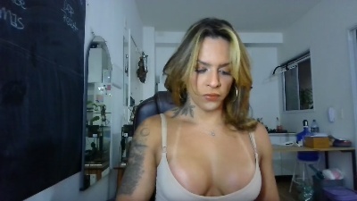 gatapredadora live cam on Cam4