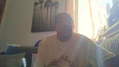 gatobravo56 live cam on Cam4