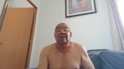 gatobravo56 live cam on Cam4