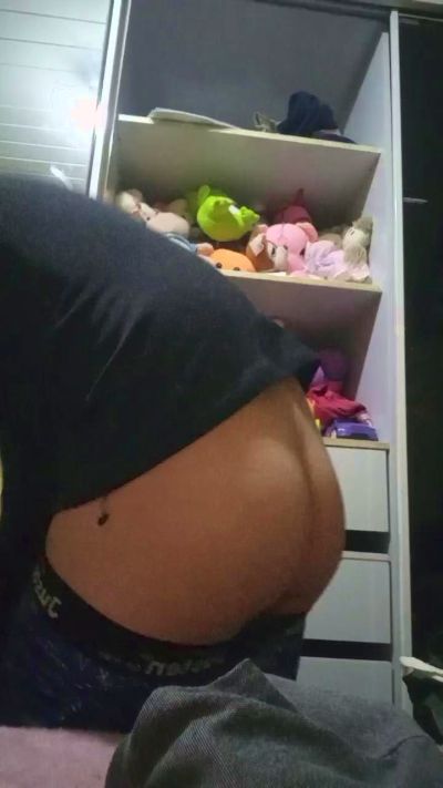 gaucho_98 live cam on Cam4