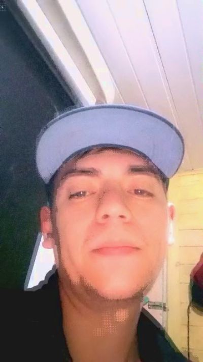 gaucho_98 live cam on Cam4