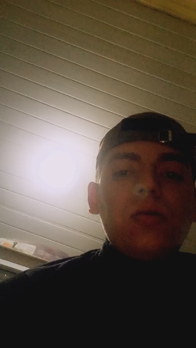 gaucho_98 live cam on Cam4