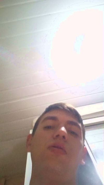gaucho_98 live cam on Cam4