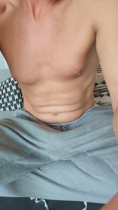 gay1390 live cam on Cam4