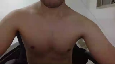 gaymer95 live cam on Cam4