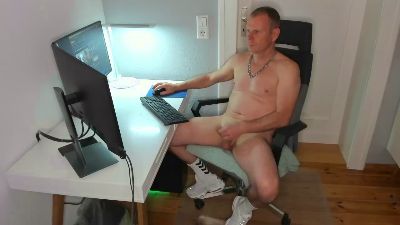 gayvolution live cam on Cam4