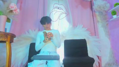 gaze_dream live cam on Cam4