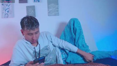 gaze_dream live cam on Cam4