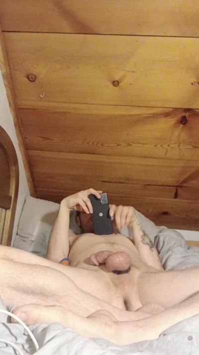 geekedout40 live cam on Cam4