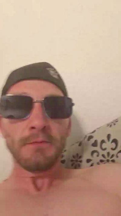geilerchris93 live cam on Cam4