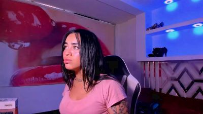 geneciss live cam on Cam4