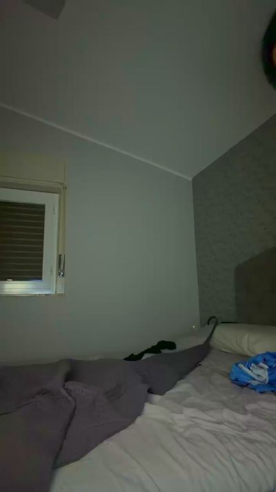 gennaro1933 live cam on Cam4