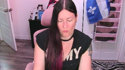 gennyrock live cam on Cam4