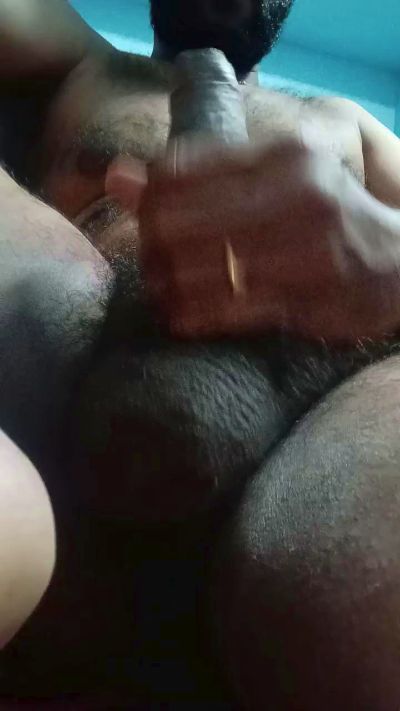 genosyne696 live cam on Cam4