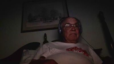 gentleman4001 live cam on Cam4