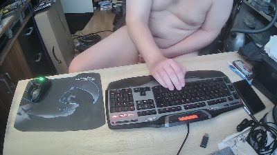 gentleman_80 live cam on Cam4
