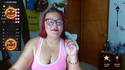georgette03 live cam on Cam4