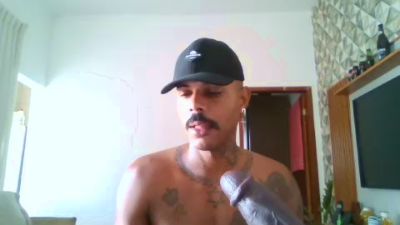 geovanepimentta live cam on Cam4