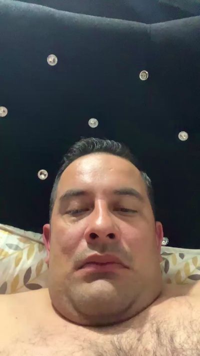 geovanny75 live cam on Cam4