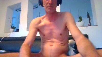 ger_gayman1983 live cam on Cam4