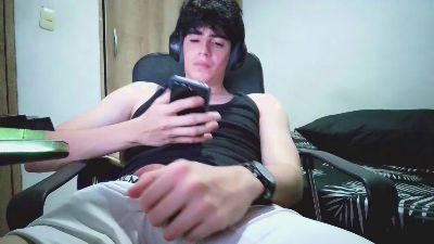 gerardcolo live cam on Cam4