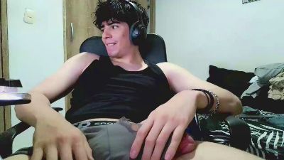 gerardcolo live cam on Cam4