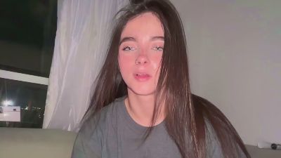 ggwatafashnele live cam on Cam4