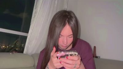ggwatafashnele live cam on Cam4