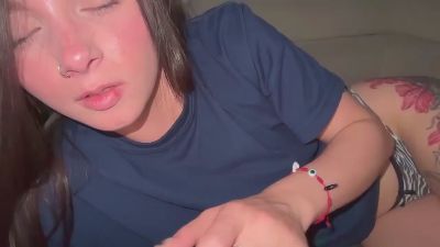 ggwatafashnele live cam on Cam4