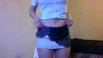 ghibligirl2 live cam on Cam4