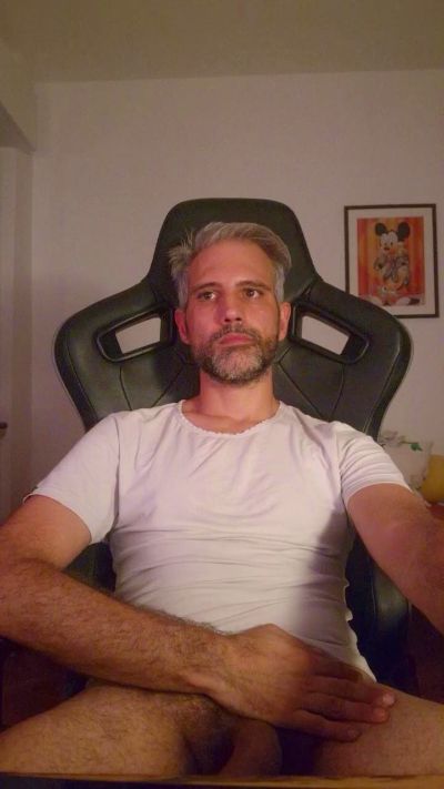 ghifrit live cam on Cam4
