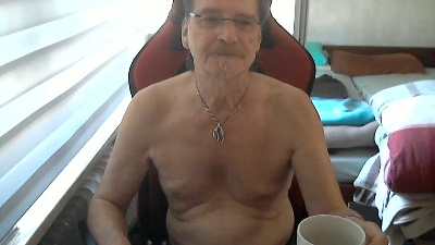 ghost345 live cam on Cam4