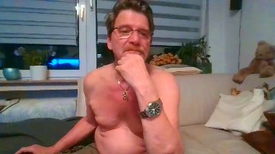 ghost345 live cam on Cam4