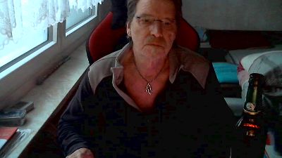 ghost345 live cam on Cam4