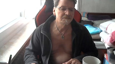 ghost345 live cam on Cam4