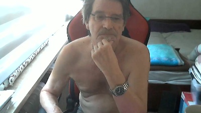 ghost345 live cam on Cam4