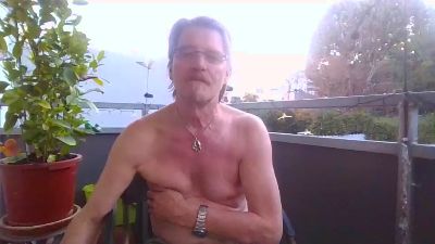 ghost345 live cam on Cam4