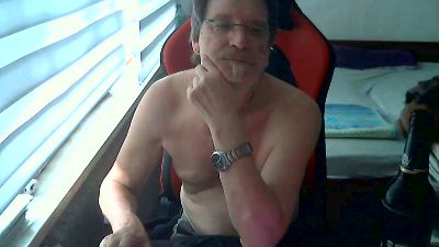 ghost345 live cam on Cam4
