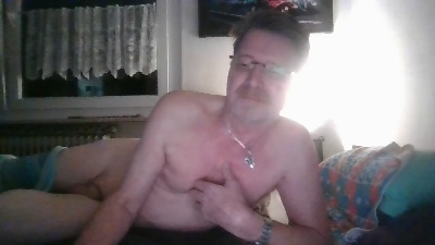 ghost345 live cam on Cam4