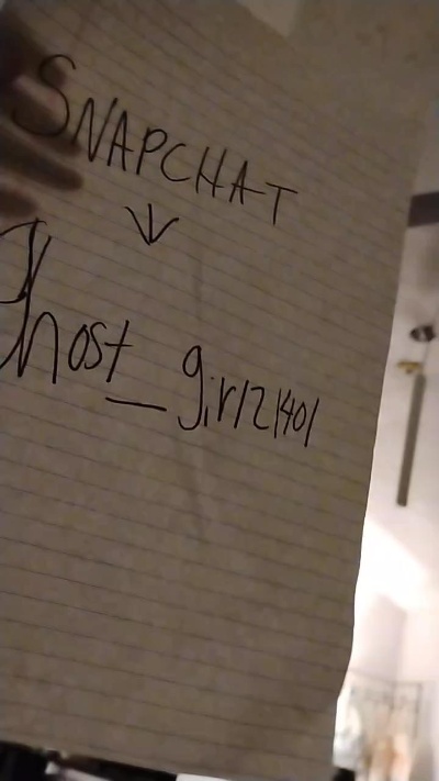 Webcam femme en direct de États-Unis avec ghostfirl201