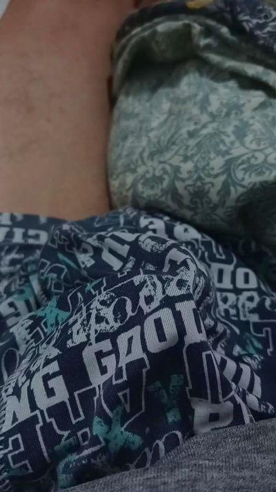 ghozador5 live cam on Cam4