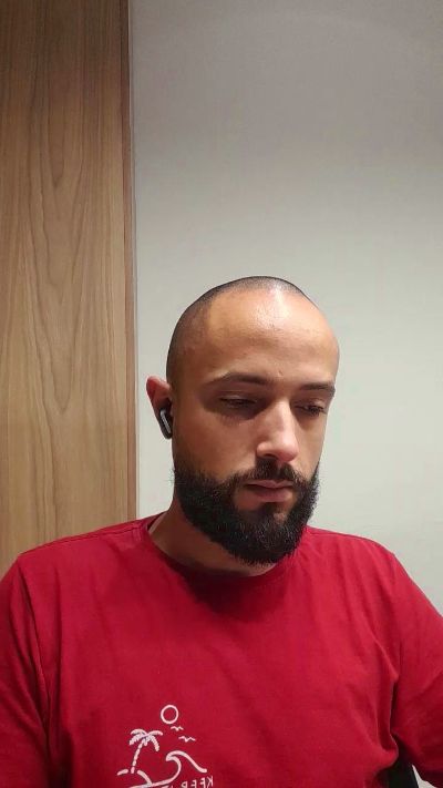 ghusantos30 live cam on Cam4