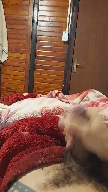 ghusantos30 live cam on Cam4