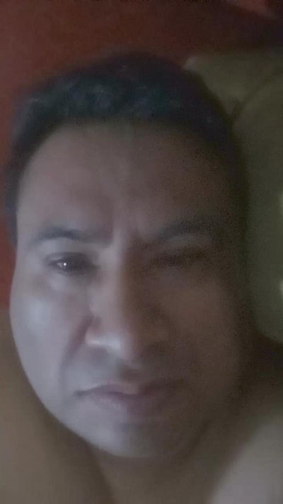 gian7032 live cam on Cam4